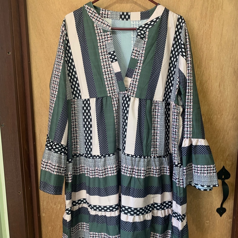 Women’s dress